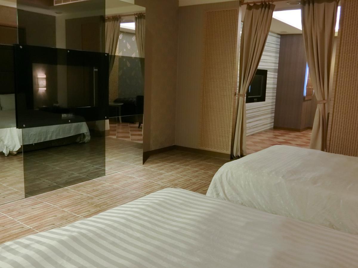 Mambo Impression Motel Chaozhou Экстерьер фото